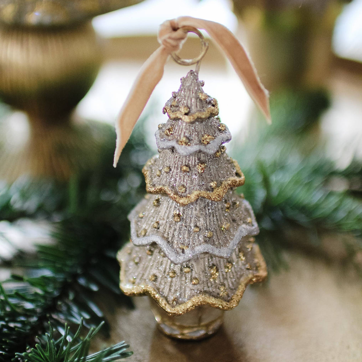4.5" Layered Beaded Tree Place Card Holder (Dark Champagne)