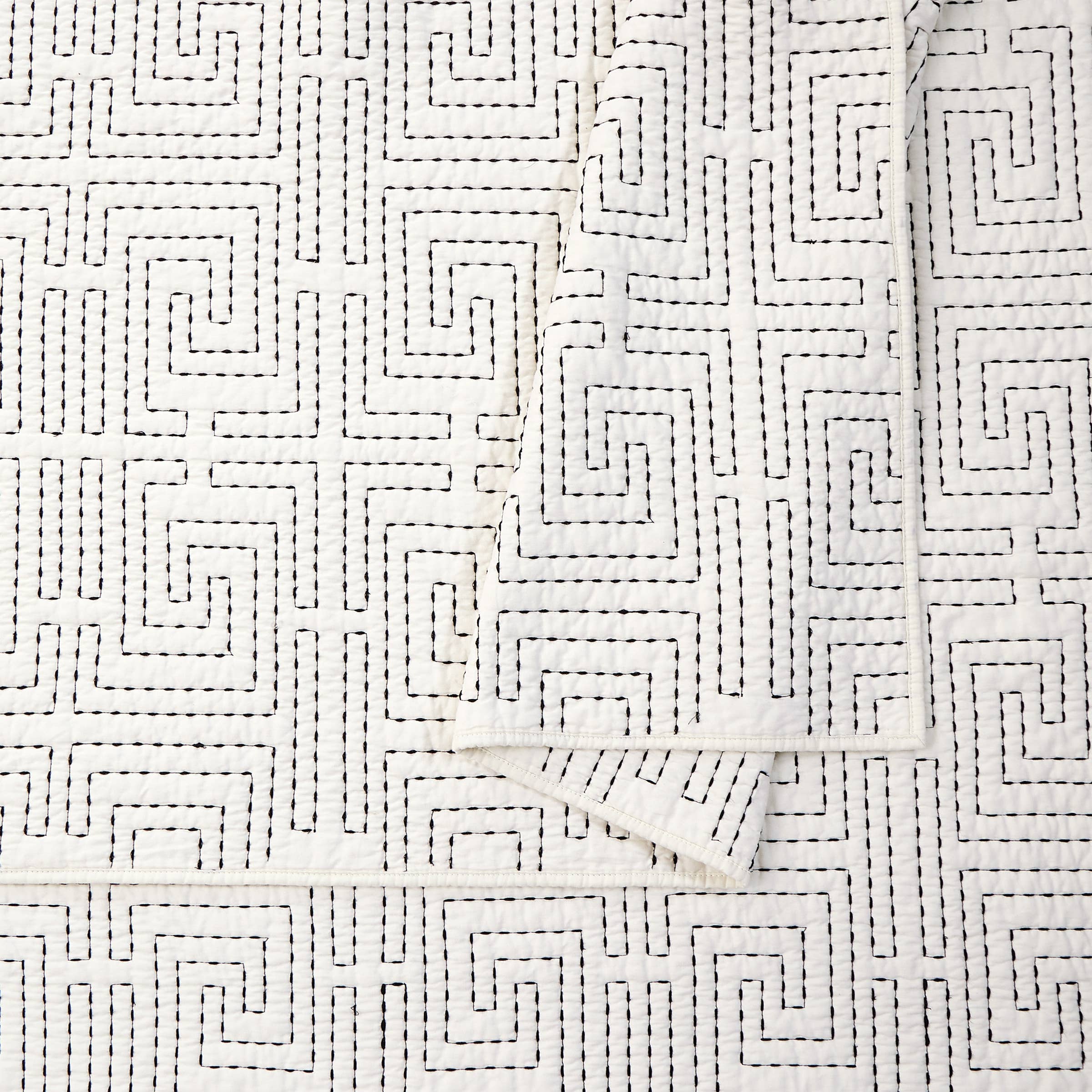GREEK KEY QUILT SET - 3PC - Dee Ocleppo