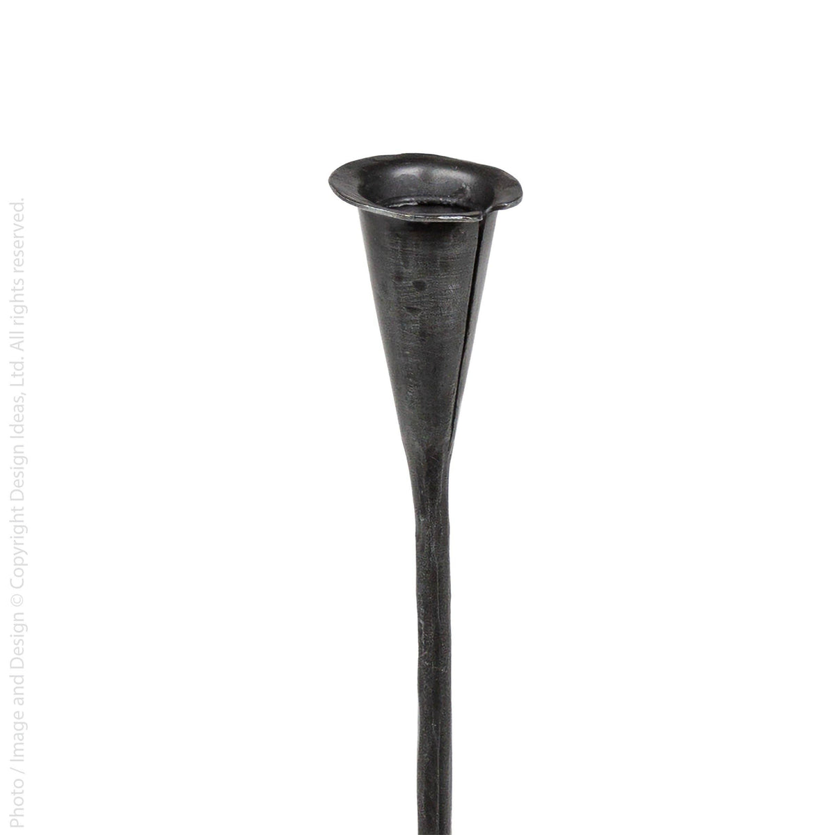 Maven™ taper holder (17.3 in)