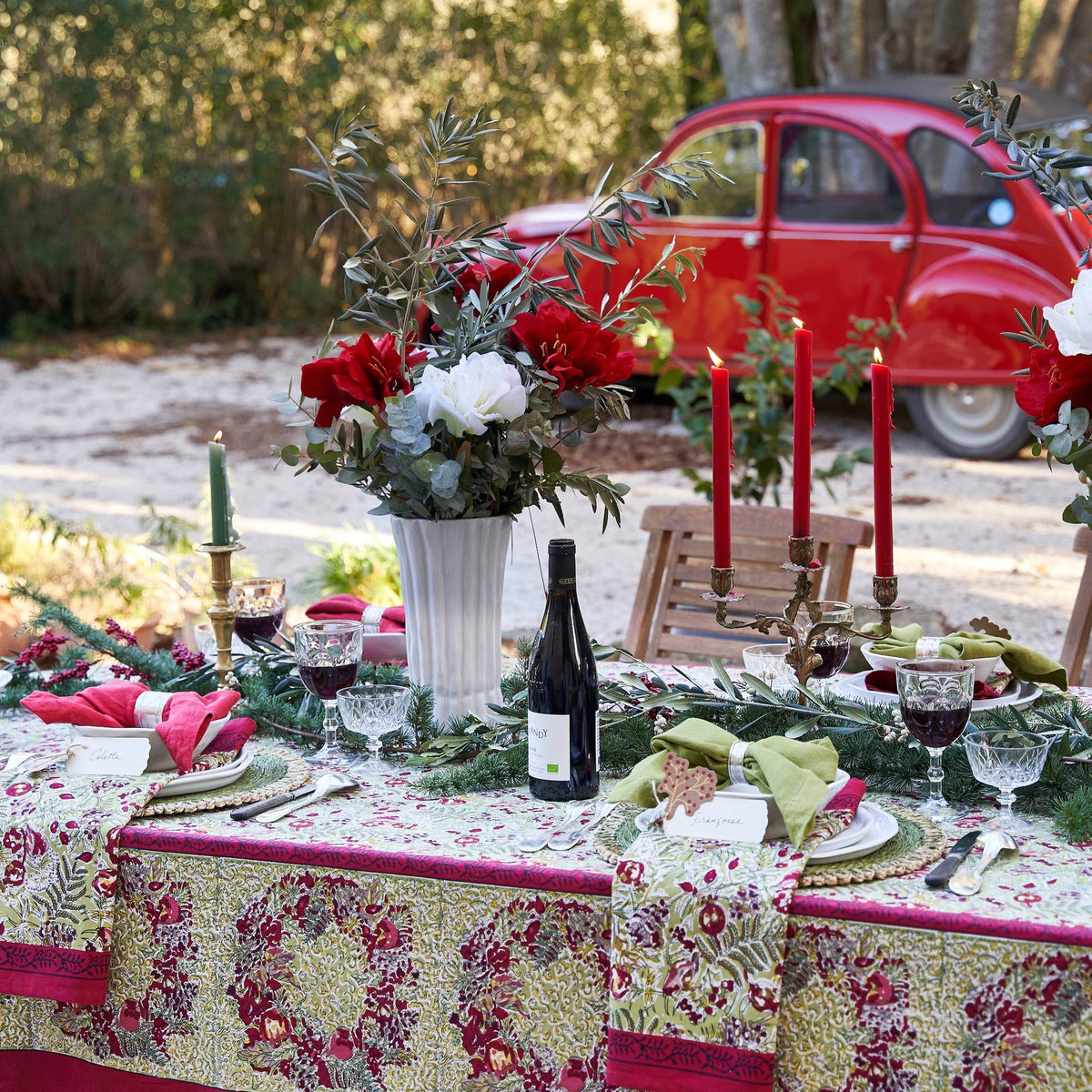 Winter Garden Red & Green | French Tablecloths