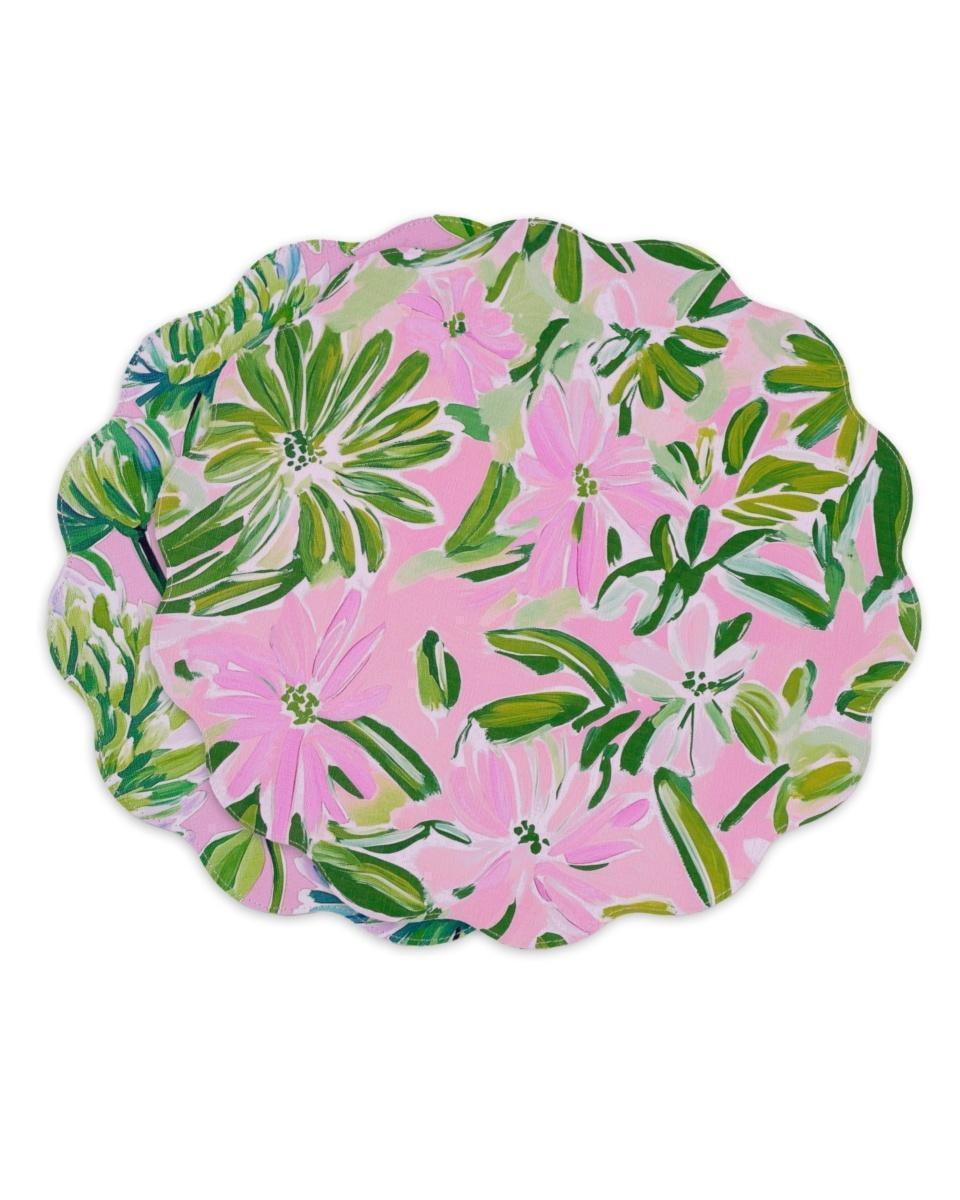 VIDA Hydrangeas &amp; Daisies Reversible  Round Placemats Set of 4 (Pink &amp; Green)