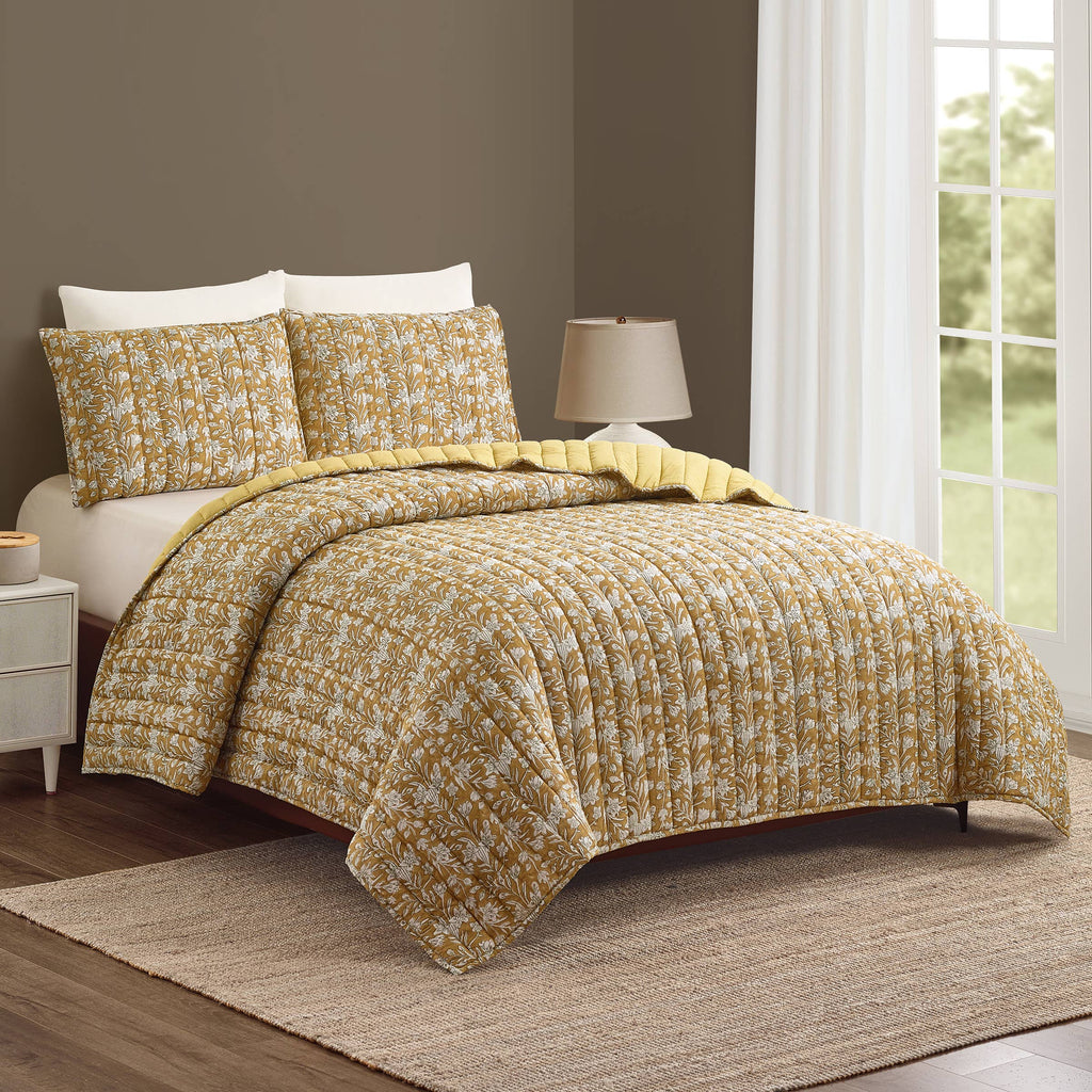 BLOCK PRINT SKETCHED FLORAL QUILT - Laurel & Mayfair