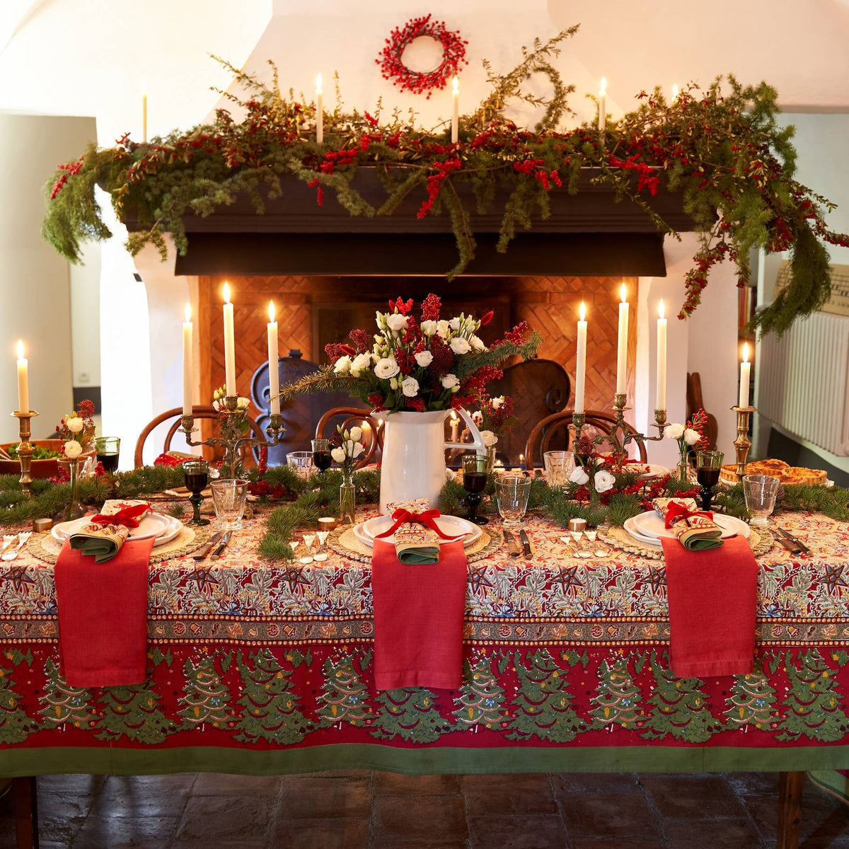 Noel Red & Green | French Tablecloths
