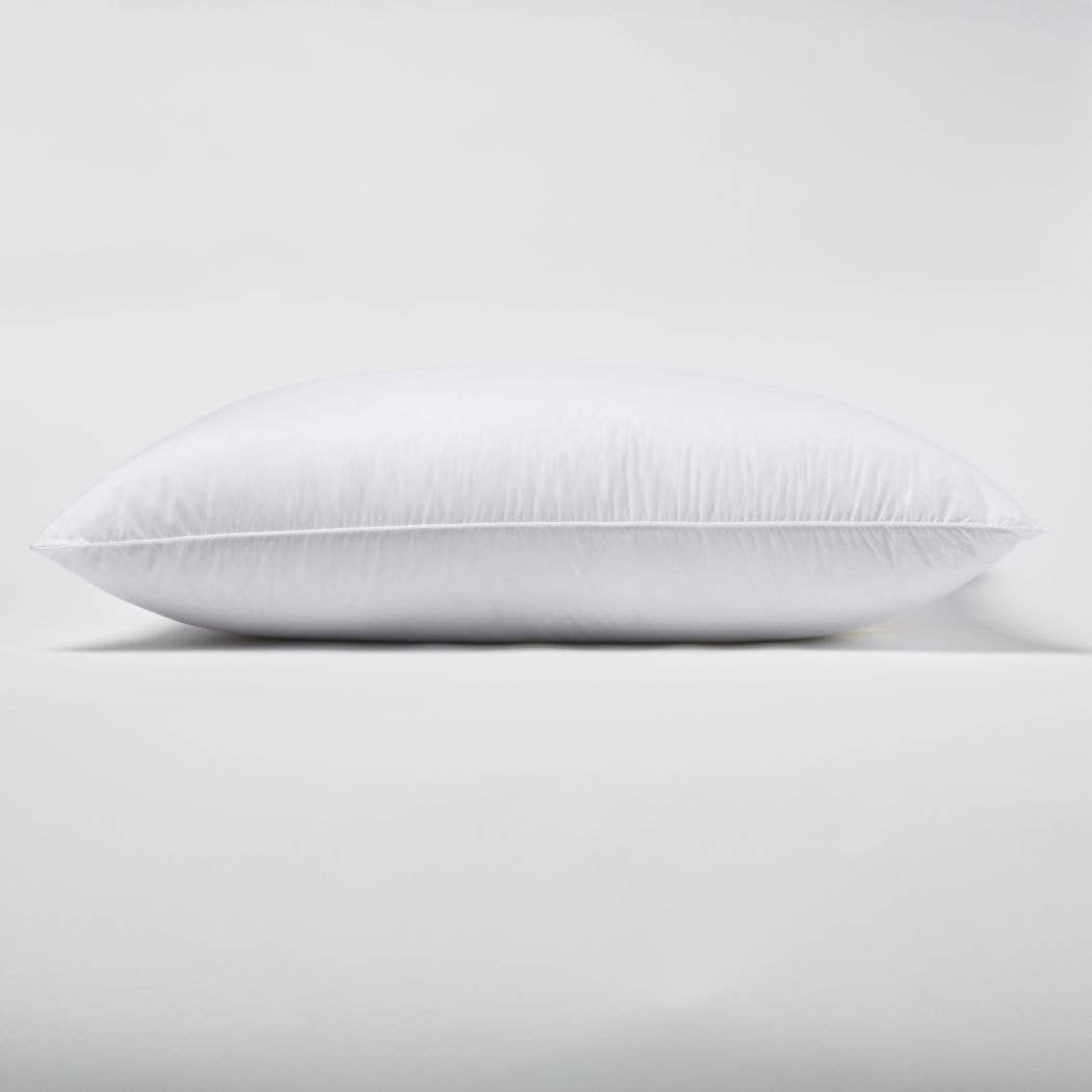 Luxury Down Alternative Pillow – Medium Density