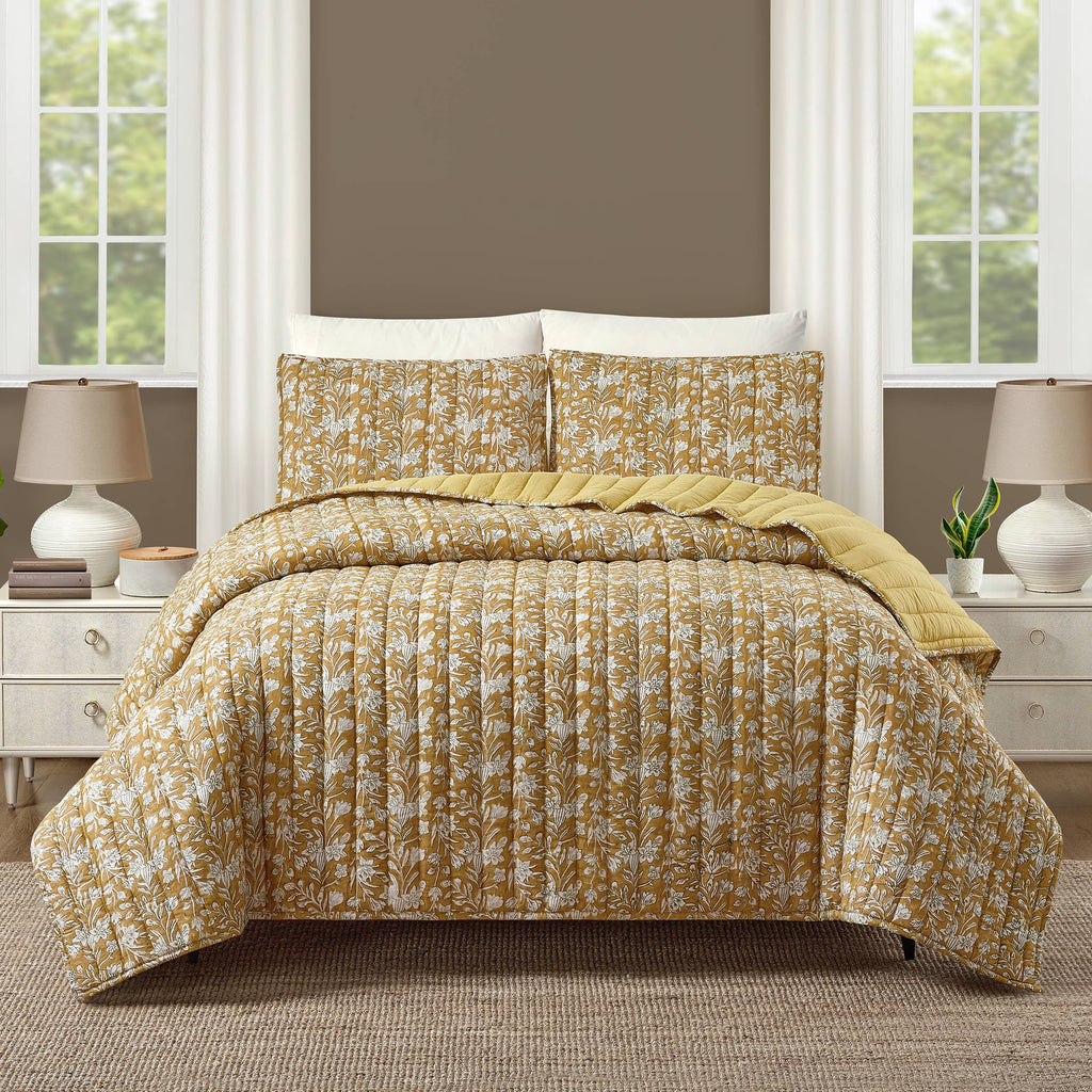 BLOCK PRINT SKETCHED FLORAL QUILT - Laurel & Mayfair