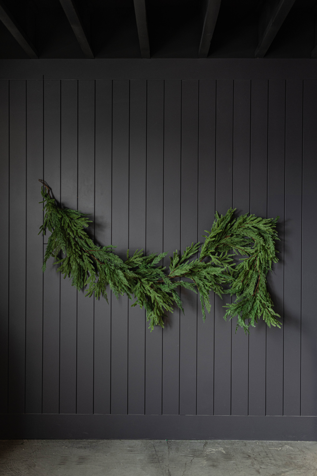 Norfolk & Cypress Mixed Real Touch Garland - 9 Ft