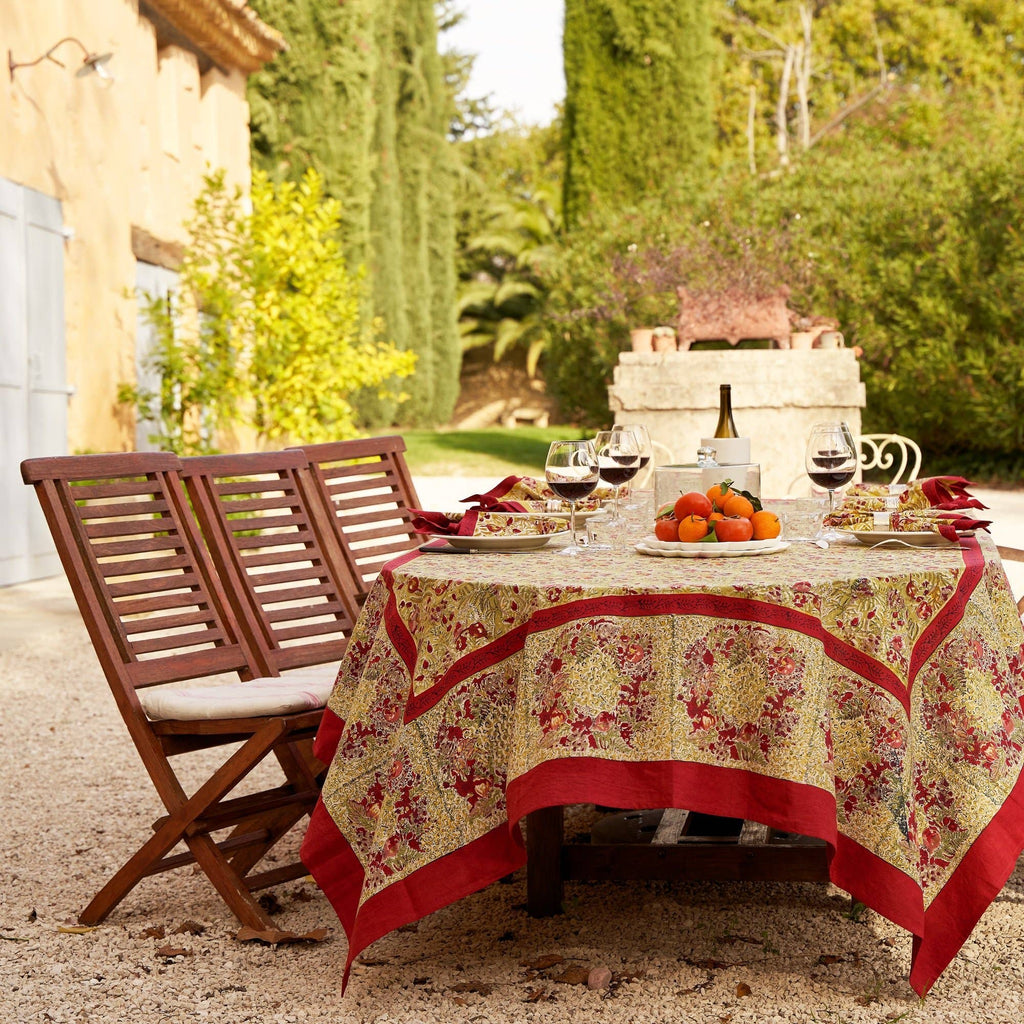 Winter Garden Red & Green | French Tablecloths