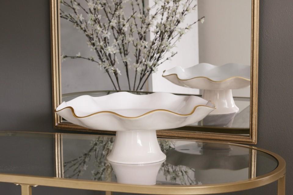 ENCANTO Carola Pedestal Cake Plate (Cream and White)