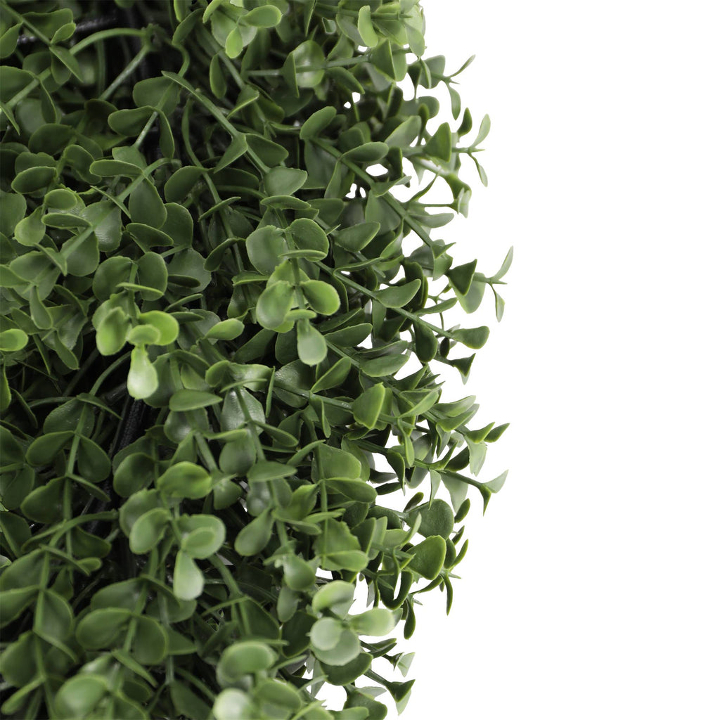 Boxwood Wreath Everlux UV Grand 23 Inch