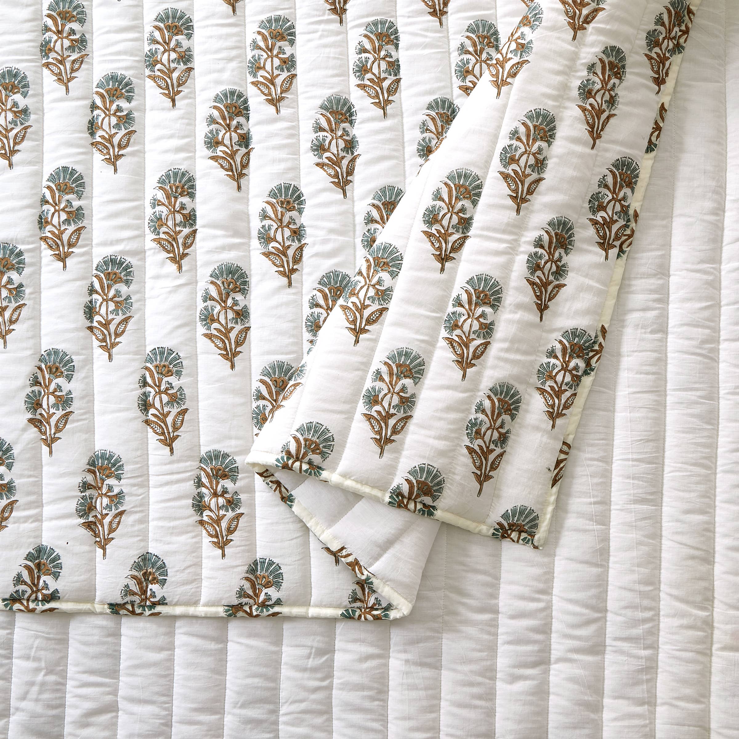 BLOCK PRINT MUGHAL FLOWER QUILT - Laurel & Mayfair