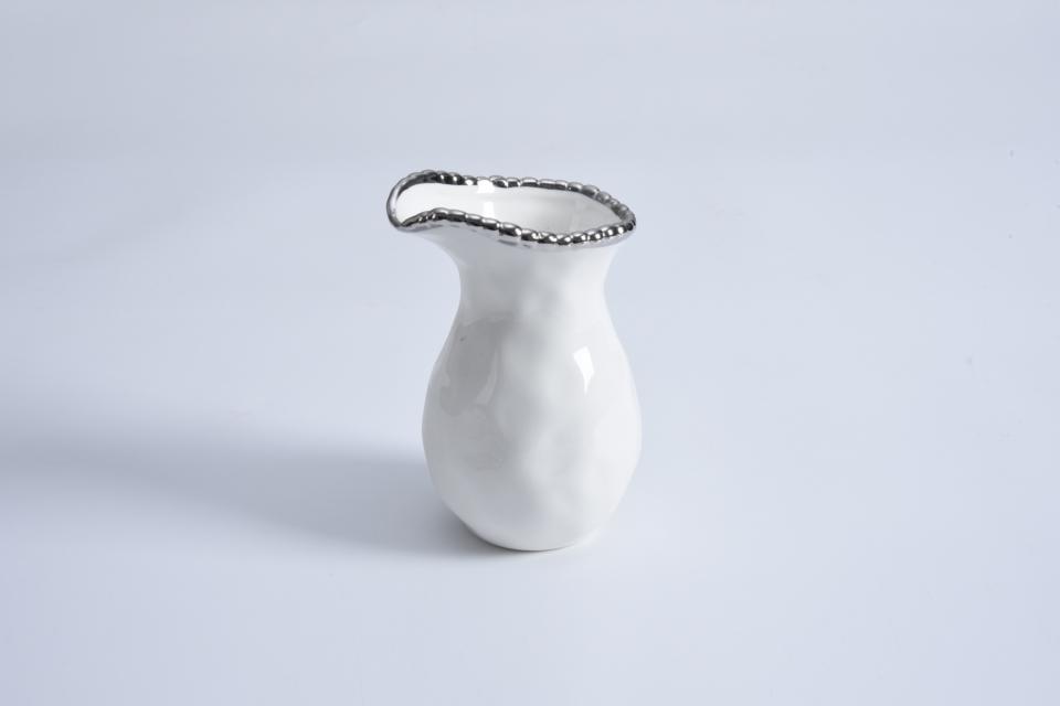 Creamer / Pitcher