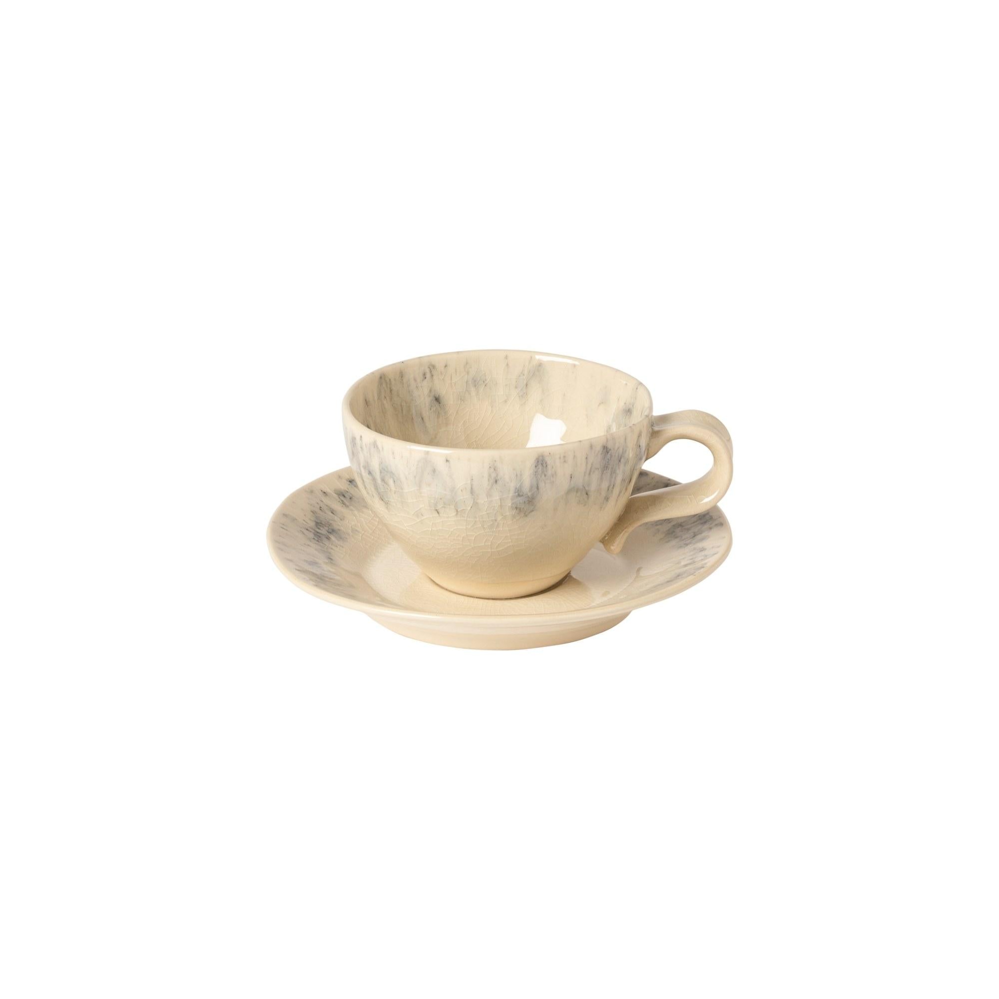 Tea cup and saucer, Cream