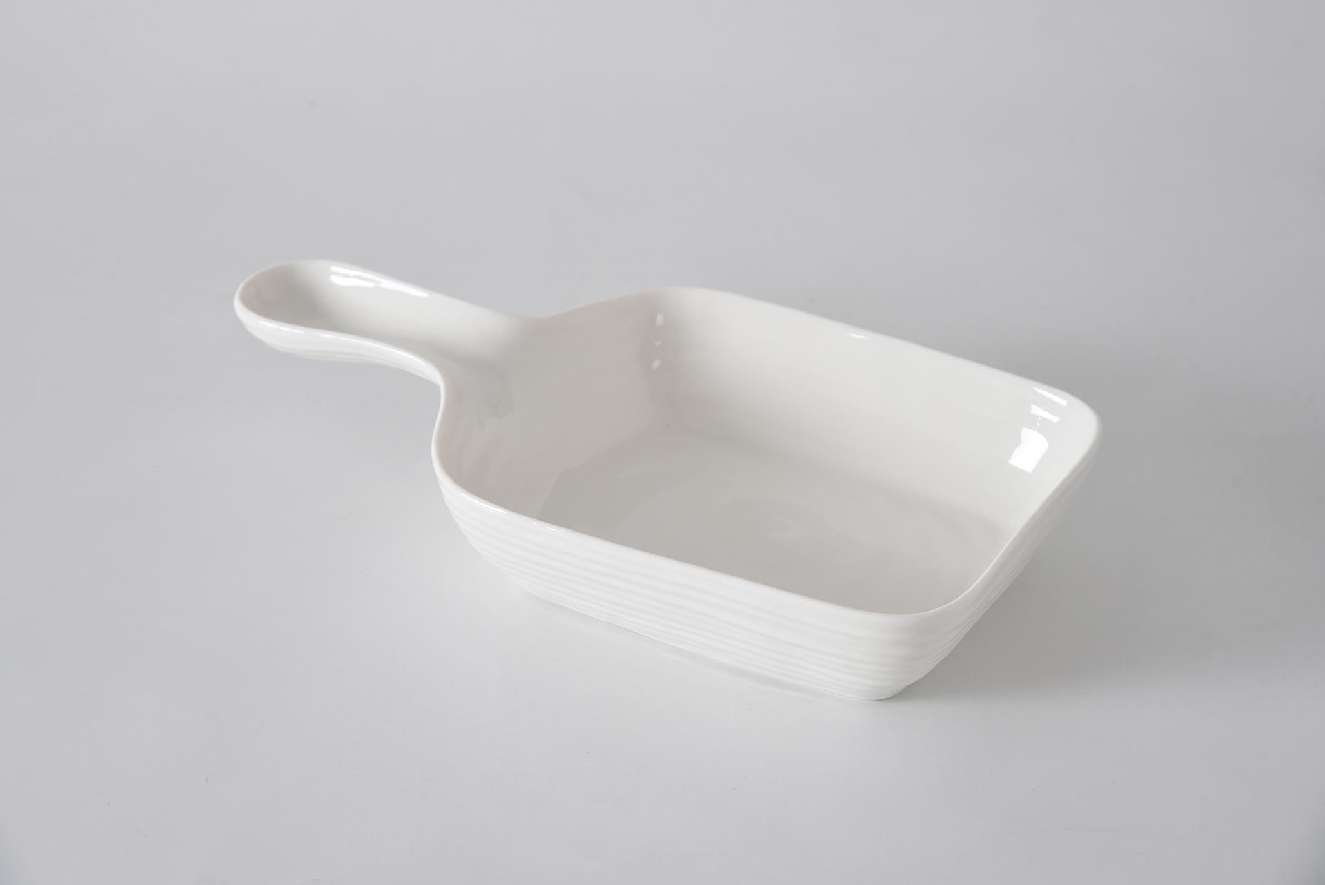 Serving Dish with Handle
