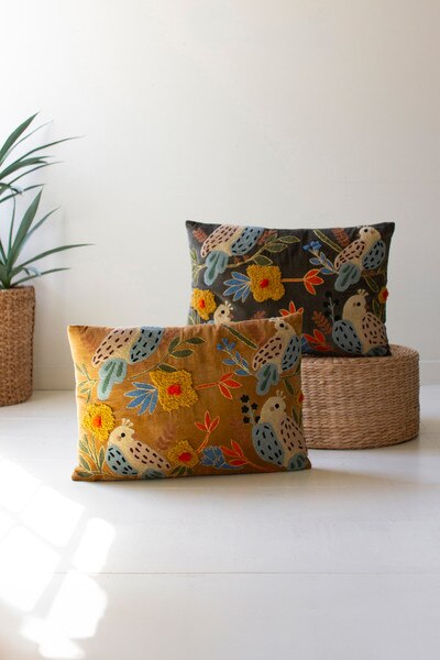 SET OF TWO EMBROIDERY PILLOWS WITH BIRDS - ONE