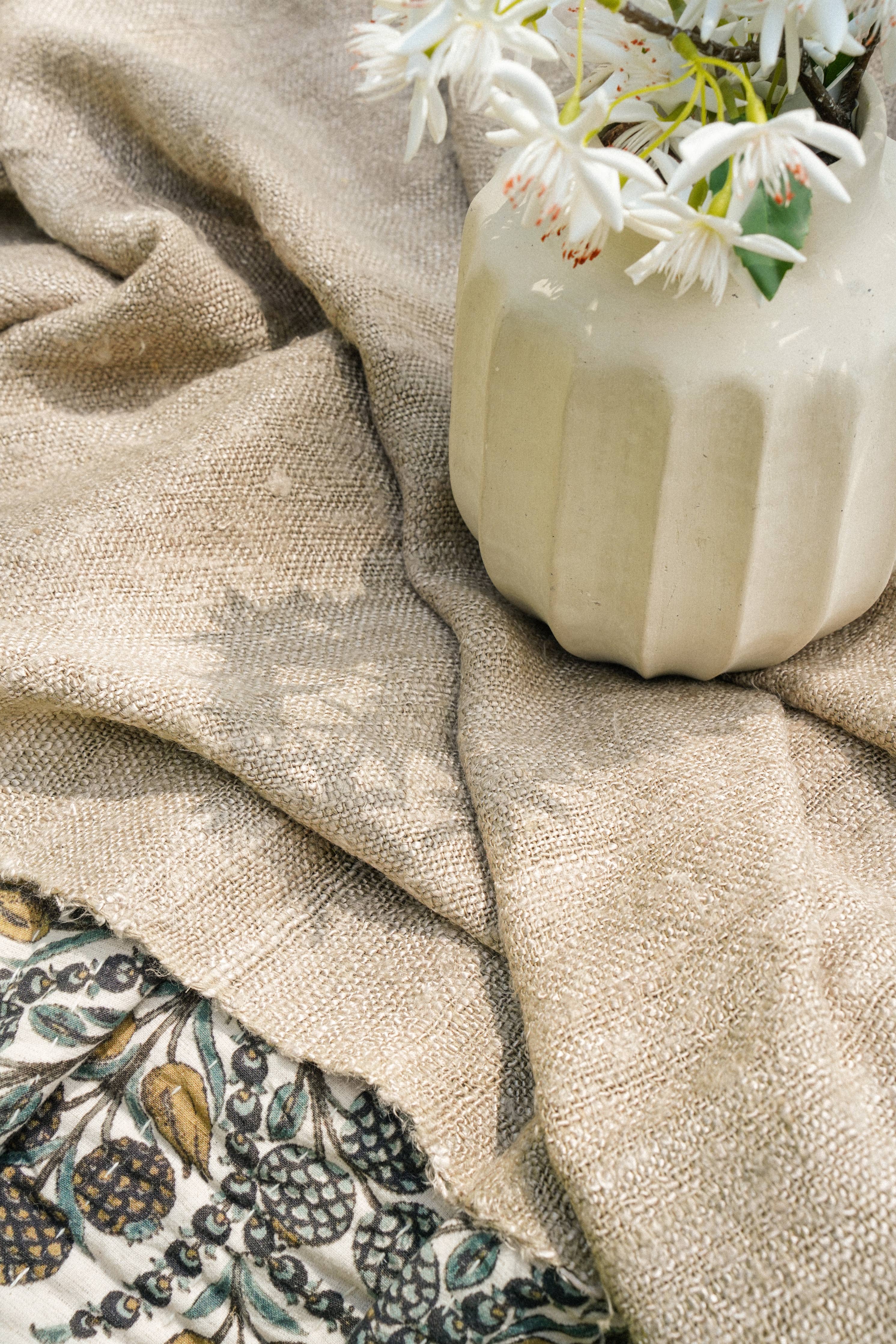 Nomad Linen Weave Throw, Fawn