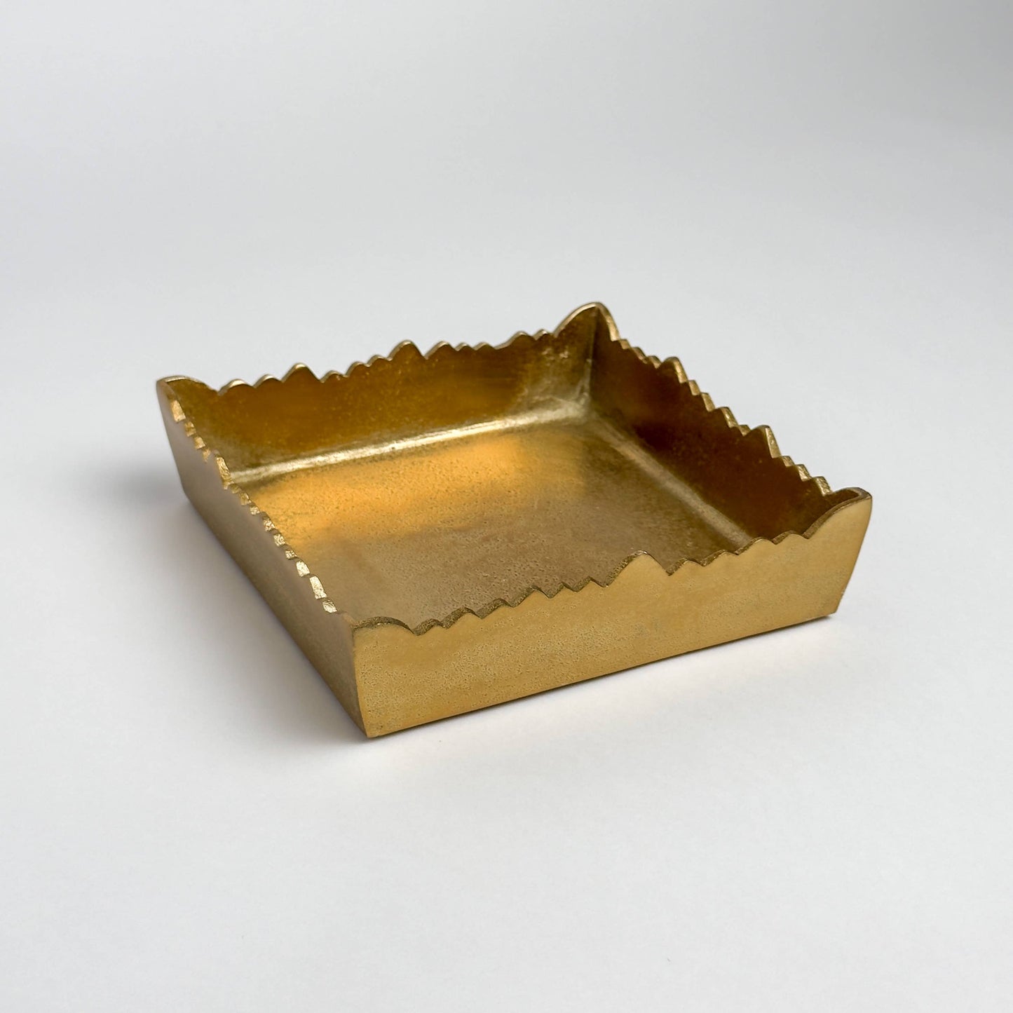 Alum Cutting Napkin Gold Box Square