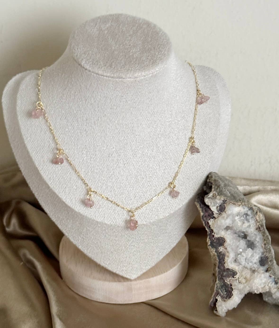 Amor y Sol Choker Necklace