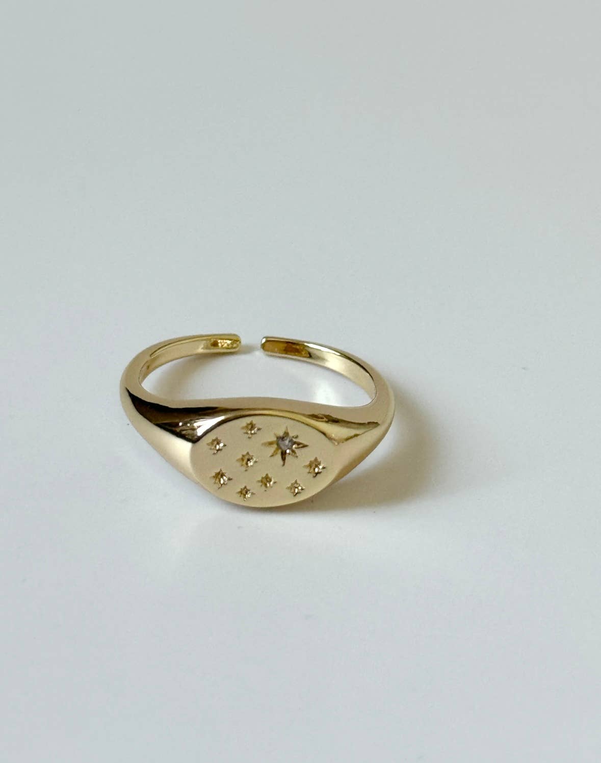 Etoile Signet Ring