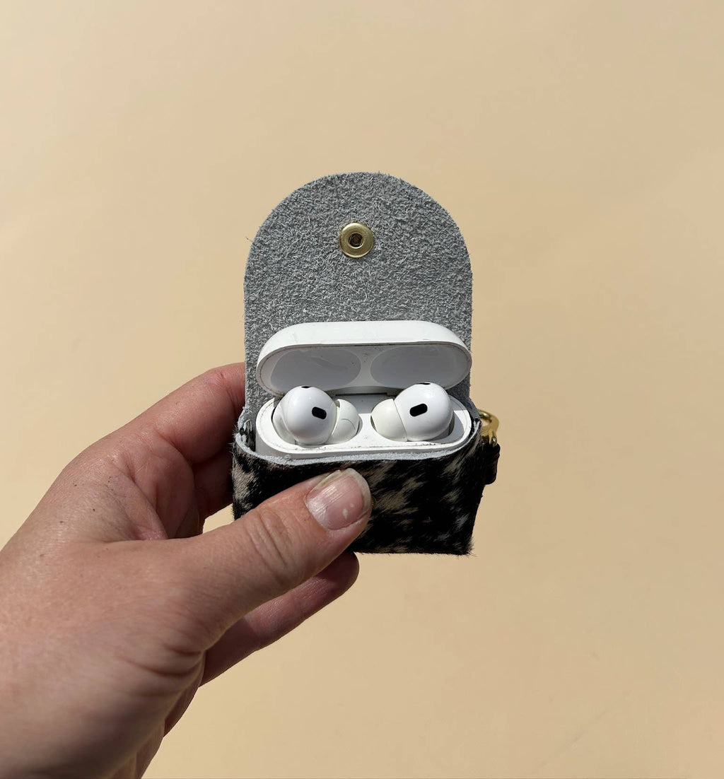 Airpod Case - Tiny Spotted Hair on Hide