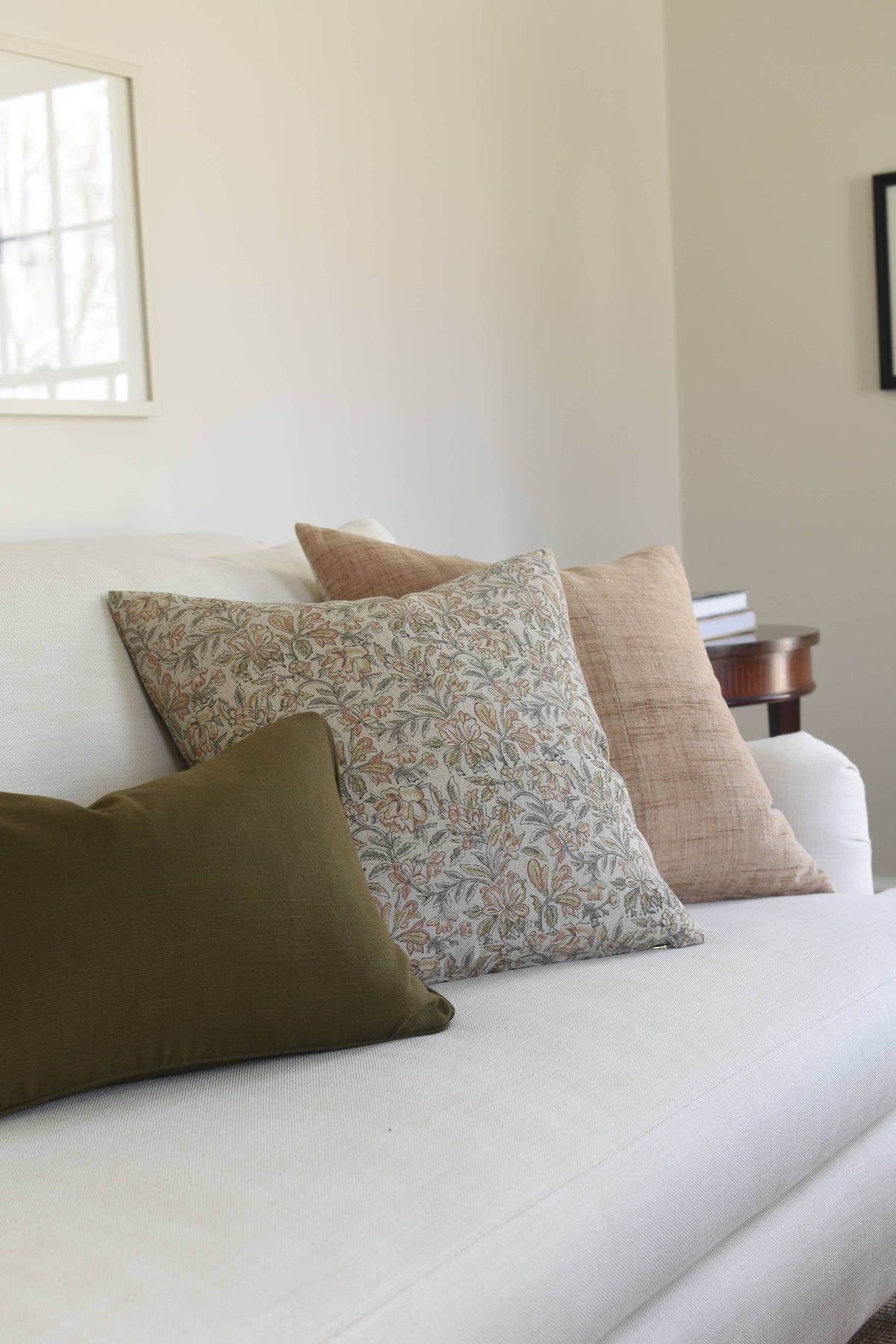 Miraya Pillow