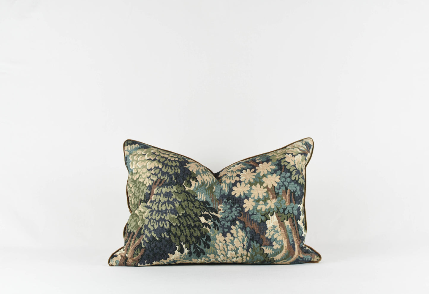 Yudi Pillow - Tapestry Pillow with velvet backing and piping