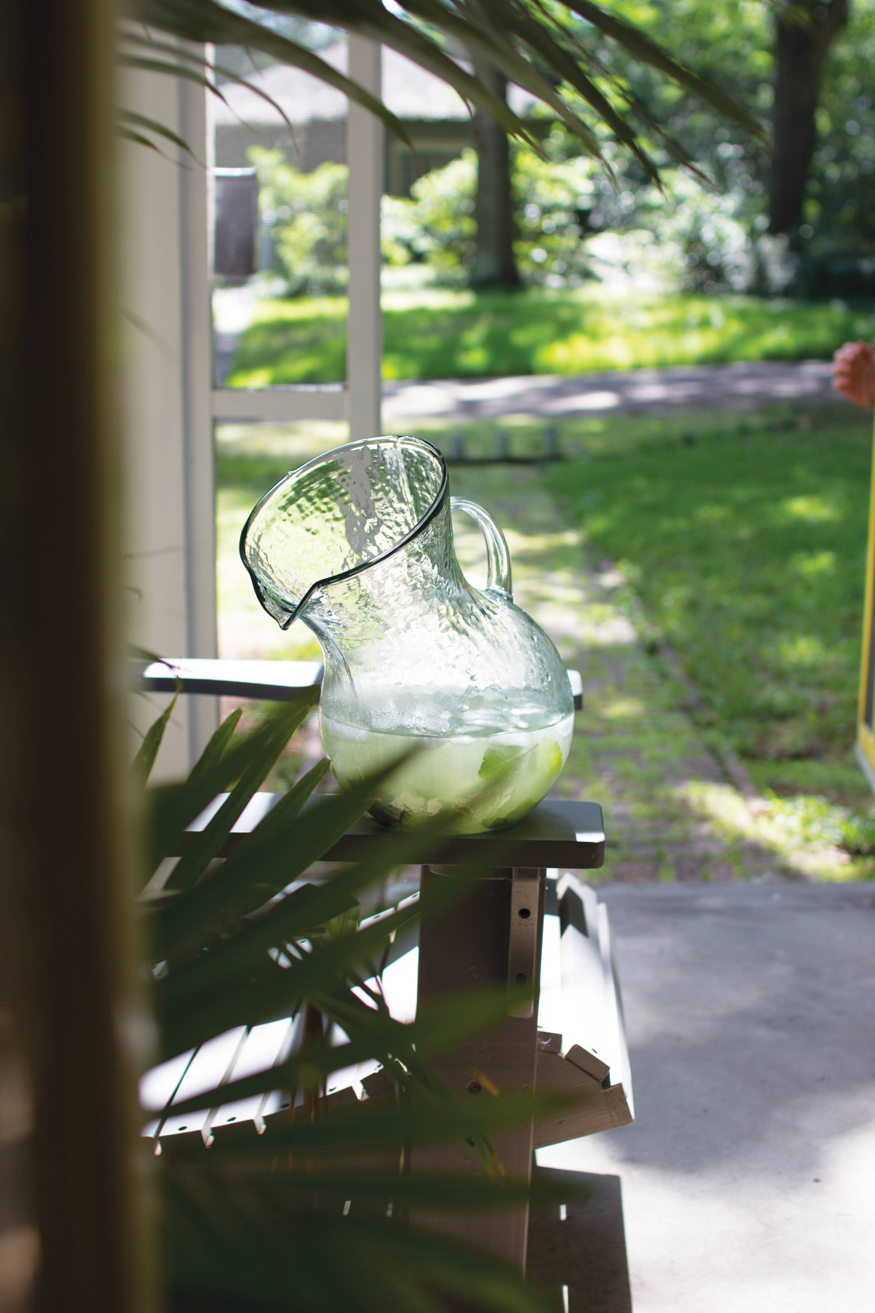 LARGE GLASS TILTED PITCHER